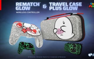 En Nintendo Switch REMATCH GLOW trådløs controller og rejsetaske Plus Glow med et Super Mario-tema design.